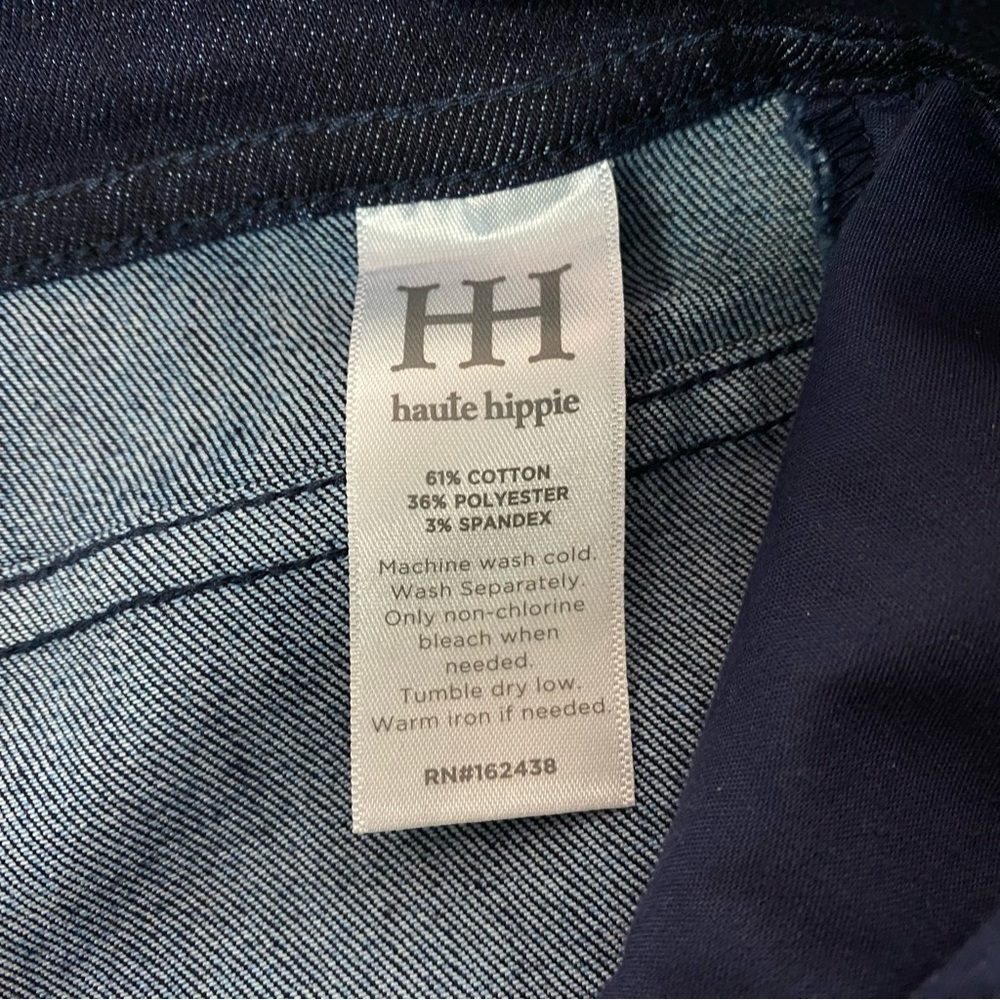 Haute Hippie Fit & Flare Bell Bottom Jeans in Dark Denim Wash - NEW - Picture 9 of 16